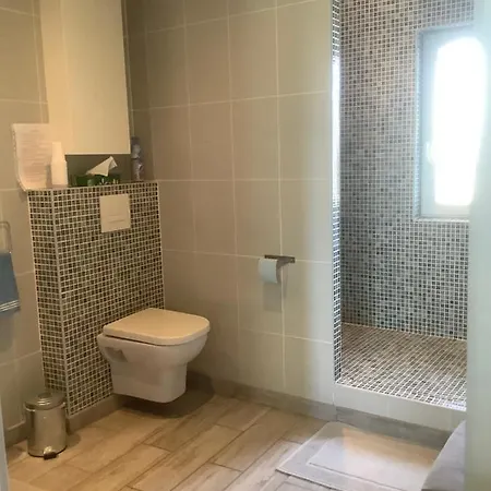 Affittacamere La Maison Du Bonheur